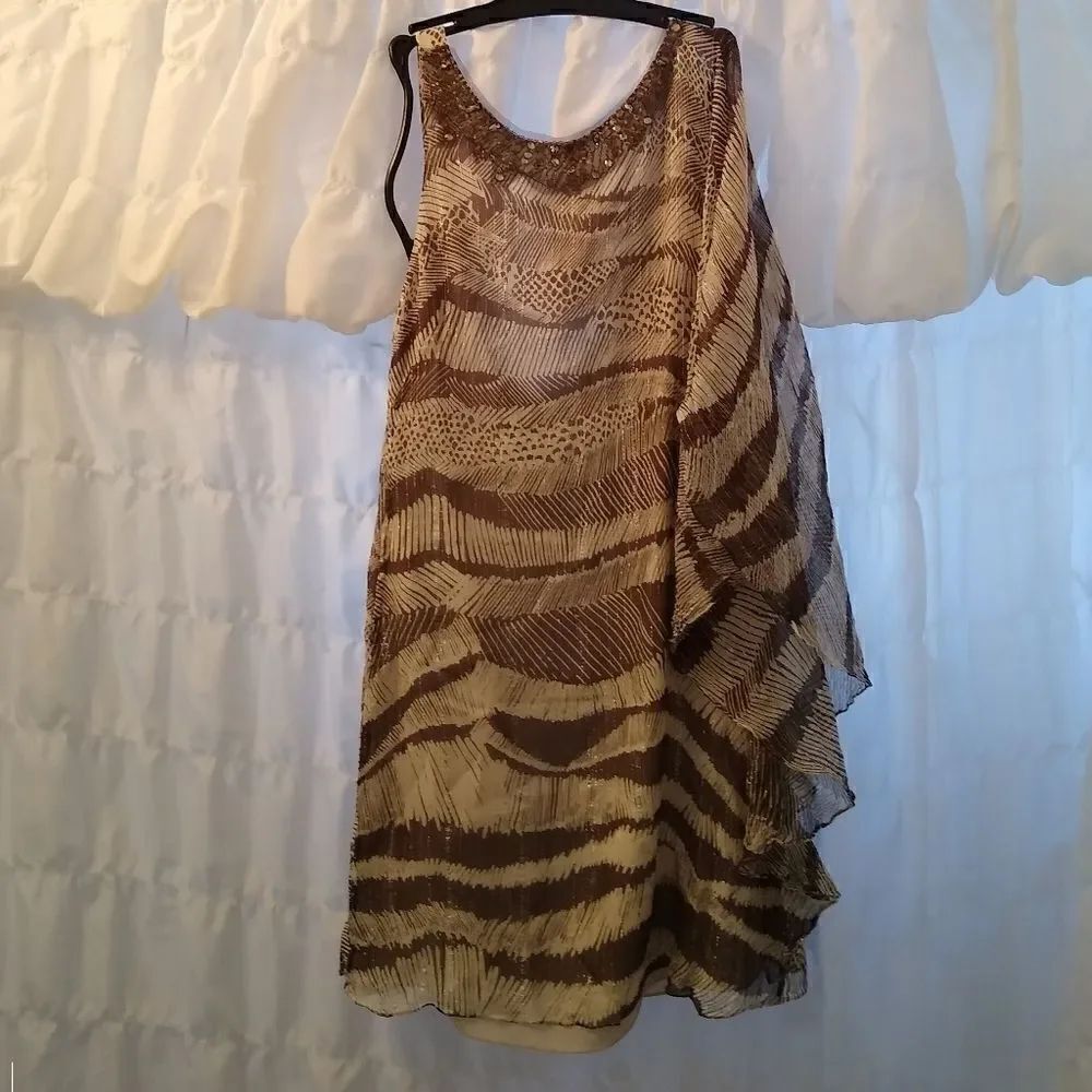 BCBG Sz 02 metallic Silk embellished dress